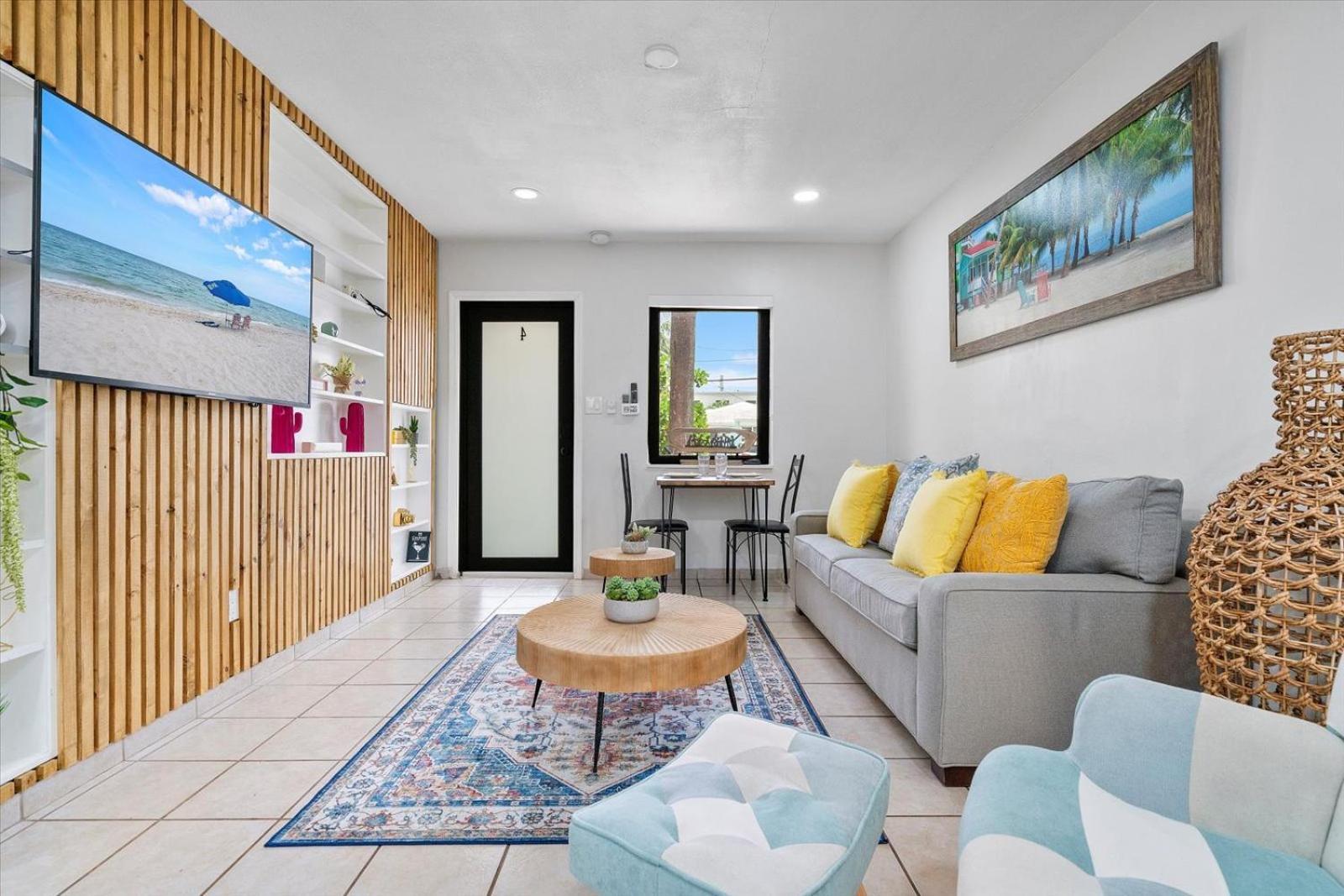 Walnut By The Sea Apartment Hollywood Phòng bức ảnh
